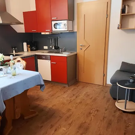 Sarah Apartment