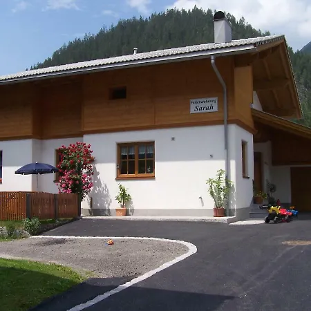 Апартаменты Sarah *